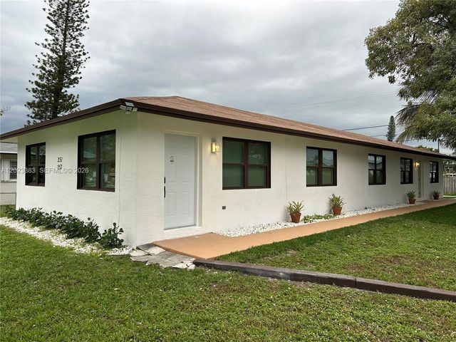251-253 SW 11th St, Dania Beach, FL 33004