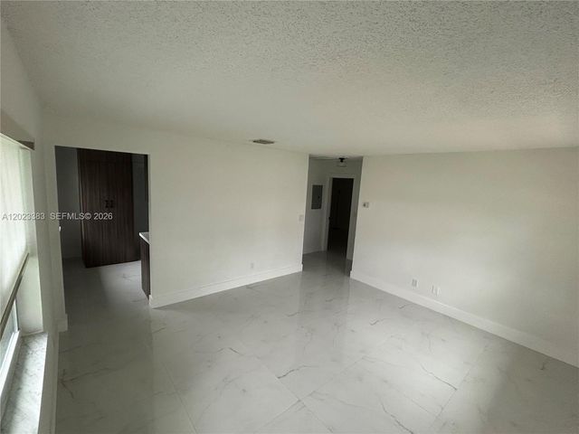 251-253 SW 11th St, Dania Beach, FL 33004