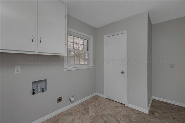 2404 JUNIPER Drive, Amarillo, TX 79109