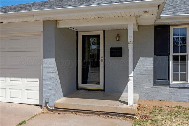 2404 JUNIPER Drive, Amarillo, TX 79109