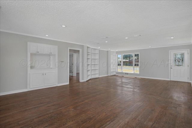 2404 JUNIPER Drive, Amarillo, TX 79109