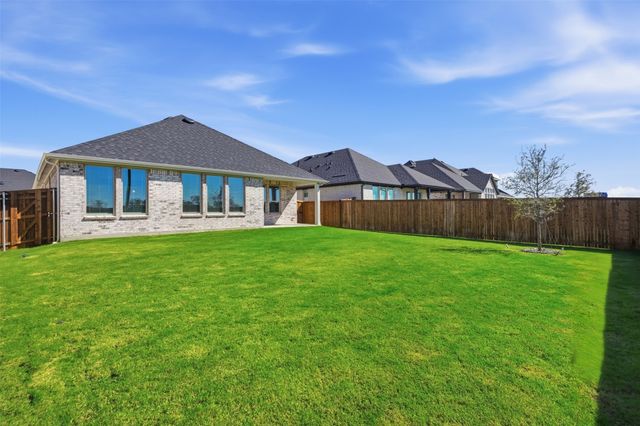 1916 Beeflower Street, Celina, TX 75009