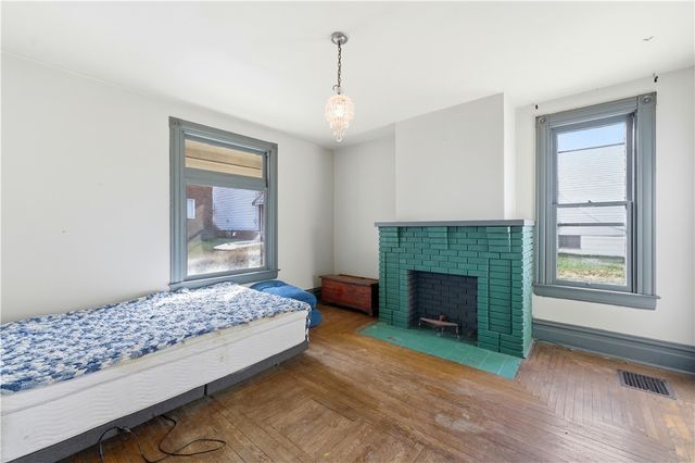 420 Carson Street, Monongahela, PA 15063