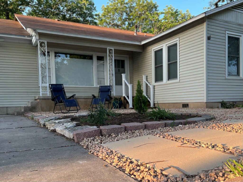 1404 Palo Duro RD, Austin, TX 78757