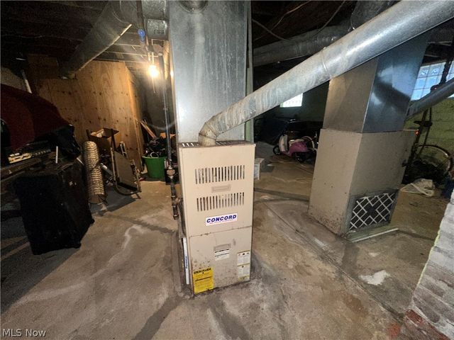 13510 Coit Road, Cleveland, OH 44110