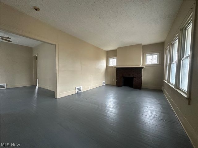 13510 Coit Road, Cleveland, OH 44110