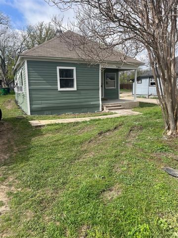 204 Opal Street, Waxahachie, TX 75165