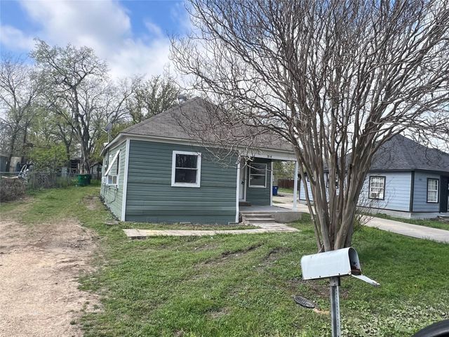 204 Opal Street, Waxahachie, TX 75165