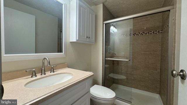 5726 OAK FERN CT, Burke, VA 22015