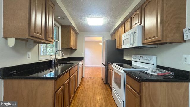 5726 OAK FERN CT, Burke, VA 22015