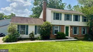 5726 OAK FERN CT, Burke, VA 22015