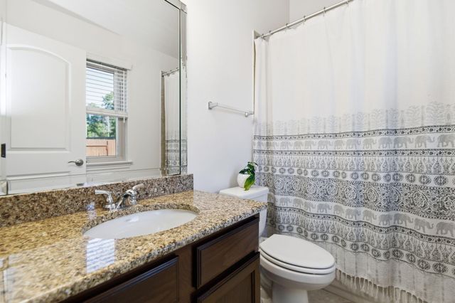 13235 Barkley Bend Lane, Houston, TX 77044