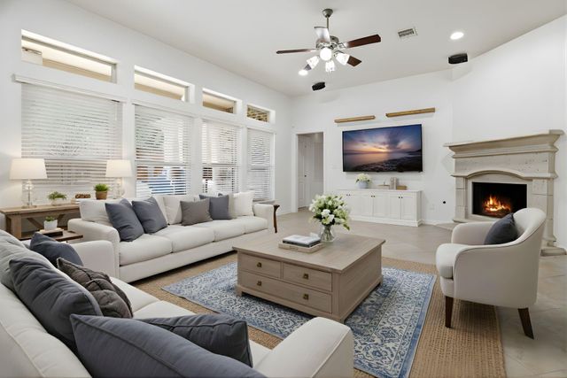 13235 Barkley Bend Lane, Houston, TX 77044