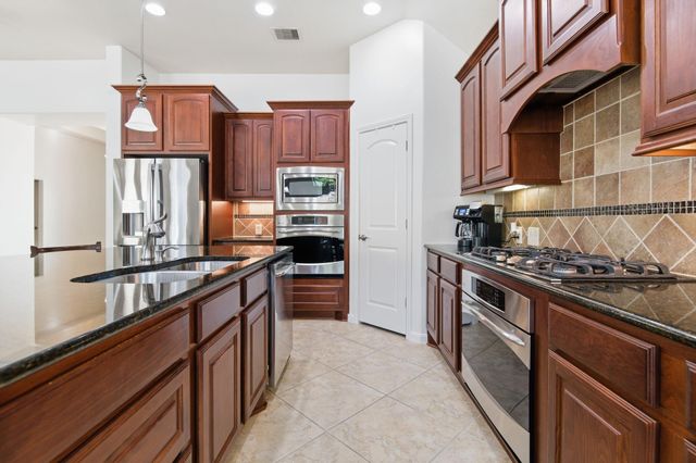 13235 Barkley Bend Lane, Houston, TX 77044