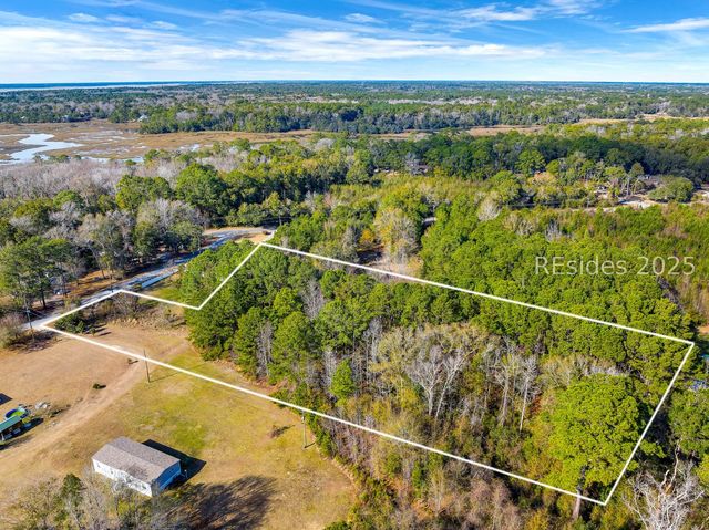 547 Broad River Blvd, Beaufort, SC 29906