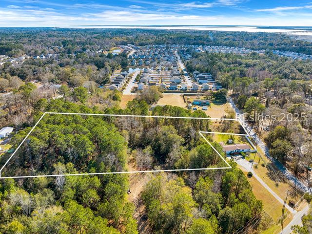 547 Broad River Blvd, Beaufort, SC 29906