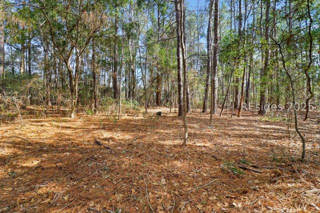 547 Broad River Blvd, Beaufort, SC 29906