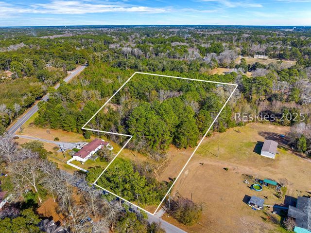 547 Broad River Blvd, Beaufort, SC 29906