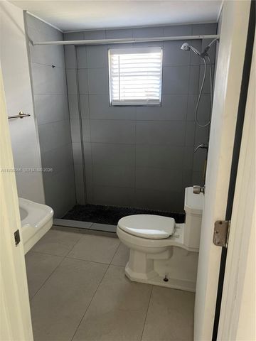 842 SW 12th Ave, Miami, FL 33130