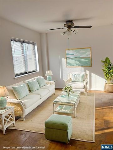 44 S MAIN Street 7D, Lodi, NJ 07644