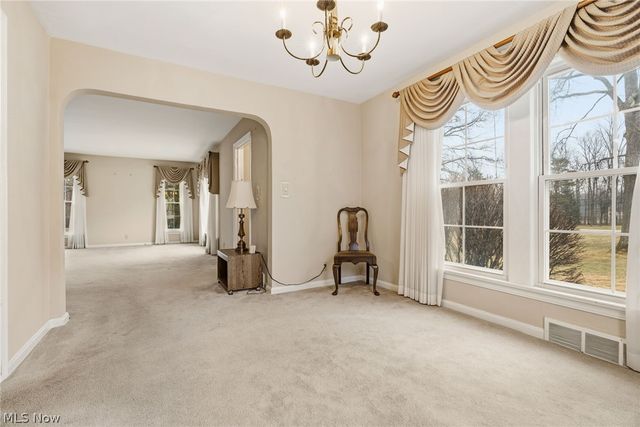 9482 Highland Drive, Brecksville, OH 44141