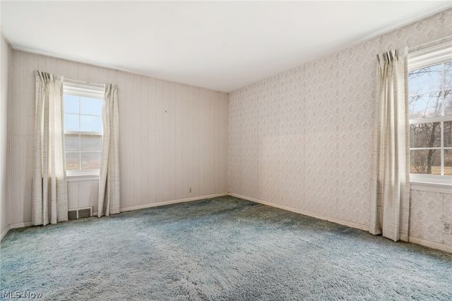 9482 Highland Drive, Brecksville, OH 44141