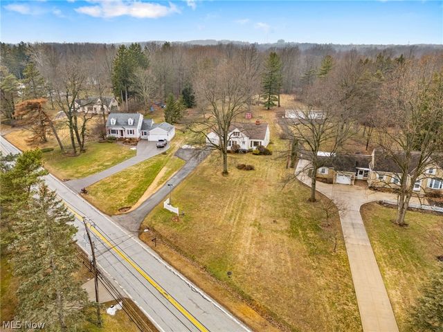 9482 Highland Drive, Brecksville, OH 44141