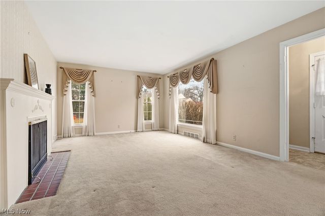 9482 Highland Drive, Brecksville, OH 44141