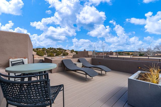 3 Sendero Centro, Santa Fe, NM 87506