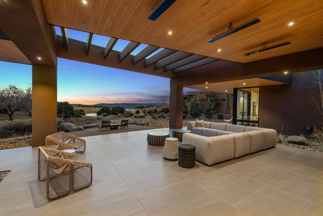 3 Sendero Centro, Santa Fe, NM 87506