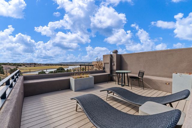 3 Sendero Centro, Santa Fe, NM 87506