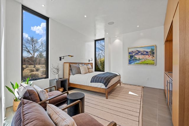 3 Sendero Centro, Santa Fe, NM 87506