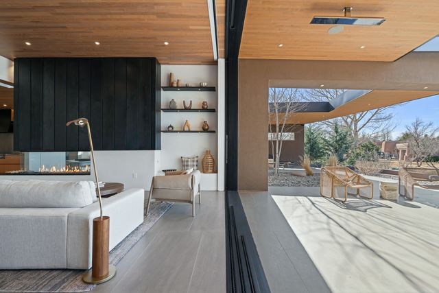 3 Sendero Centro, Santa Fe, NM 87506