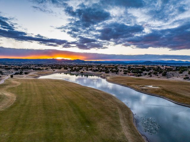 3 Sendero Centro, Santa Fe, NM 87506