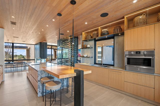 3 Sendero Centro, Santa Fe, NM 87506