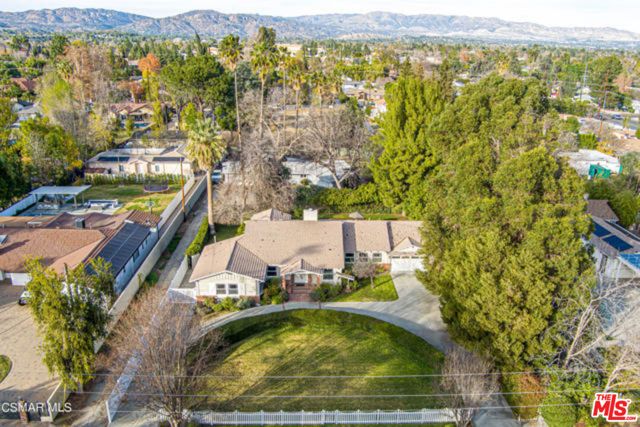 22839 Oxnard Street, Woodland Hills (los Angeles), CA 91367