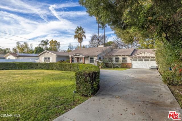 22839 Oxnard Street, Woodland Hills (los Angeles), CA 91367