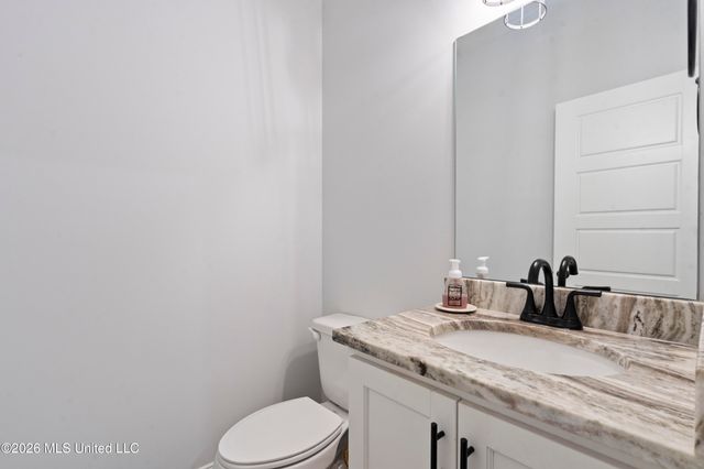3256 Grayson Creek Drive, Southaven, MS 38672