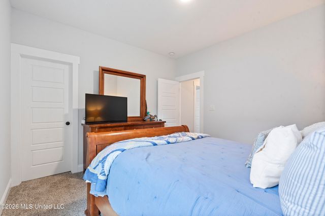 3256 Grayson Creek Drive, Southaven, MS 38672