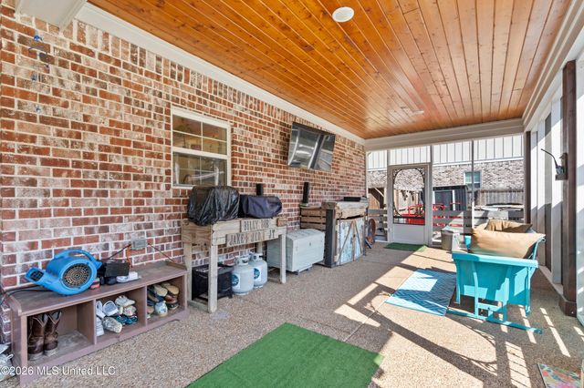 3256 Grayson Creek Drive, Southaven, MS 38672