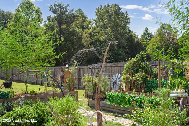 3256 Grayson Creek Drive, Southaven, MS 38672