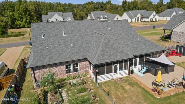 3256 Grayson Creek Drive, Southaven, MS 38672
