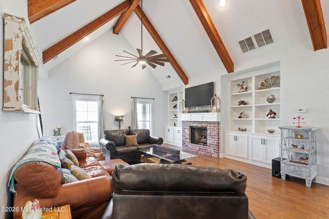 3256 Grayson Creek Drive, Southaven, MS 38672
