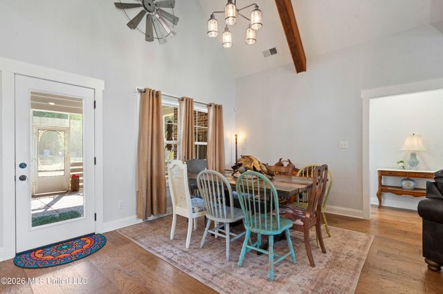 3256 Grayson Creek Drive, Southaven, MS 38672