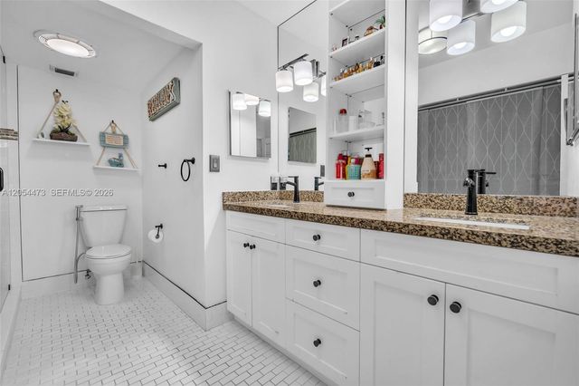 8747 Cleary Blvd, Plantation, FL 33324