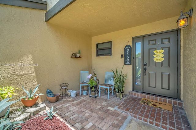 8747 Cleary Blvd, Plantation, FL 33324