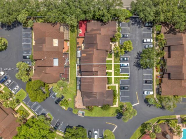 8747 Cleary Blvd, Plantation, FL 33324