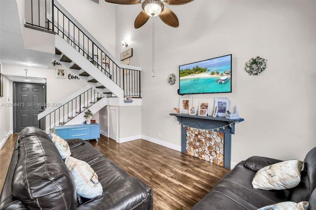 8747 Cleary Blvd, Plantation, FL 33324