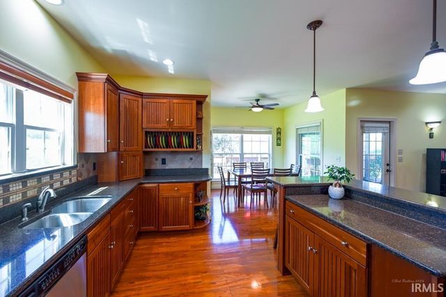 129 S Faith Way, Evansville, IN 47712