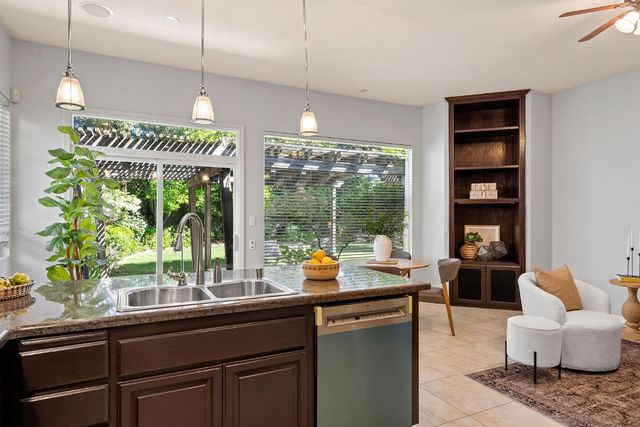 2945 Sierra Mills Ln, Sacramento, CA 95864